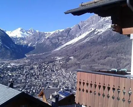 Il Balcone Delle Alpi * Μπόρμιο